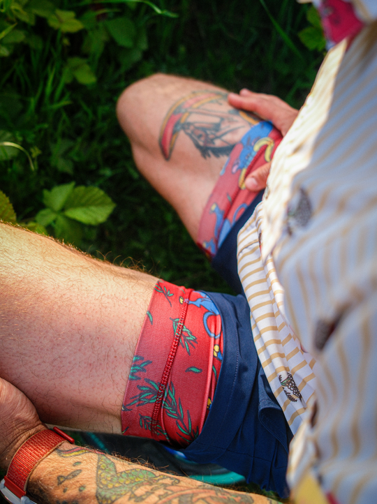MYTH SHORTS - MENS - BABE