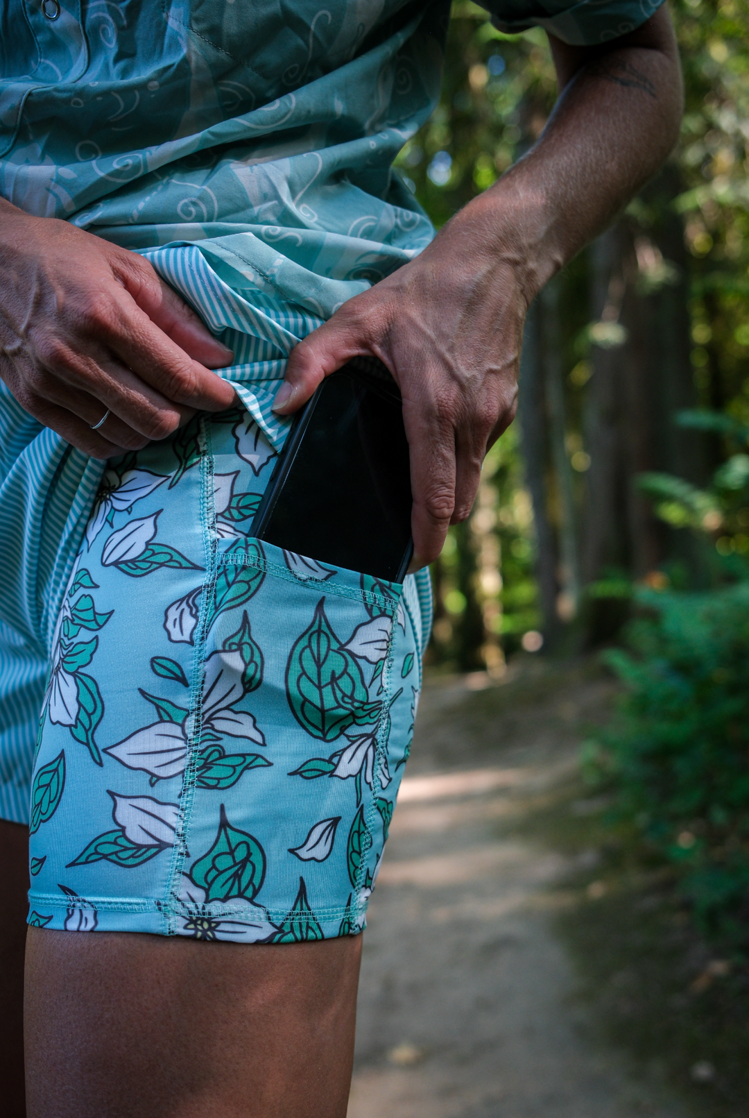 MYTH SHORTS - WOMENS - TRILLIUM
