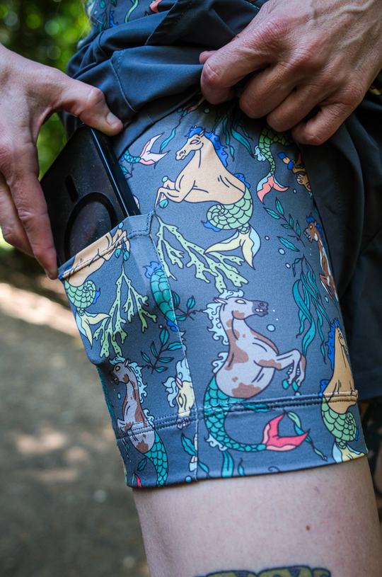 MYTH SHORTS - WOMENS - KELPIE